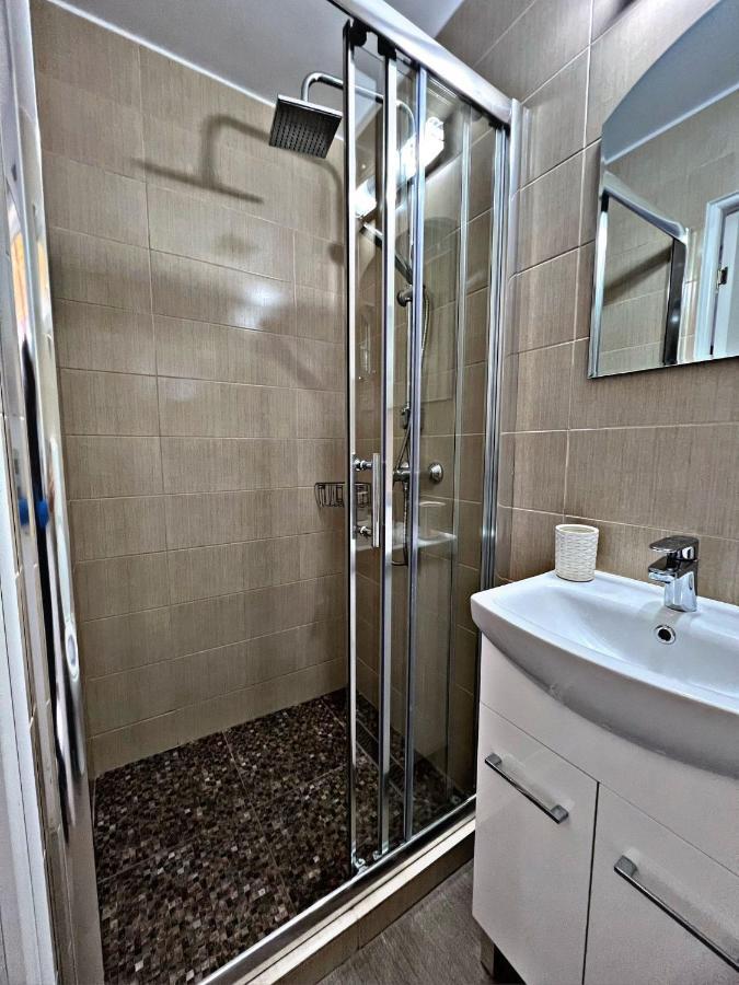 Casa Milla Hotel Sovata Buitenkant foto